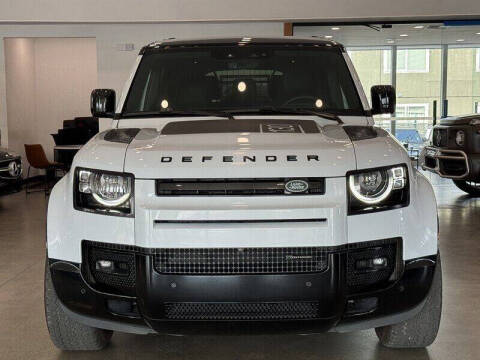 2023 Land Rover Defender 130 X-Dynamic SE