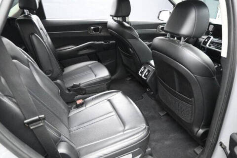 2023 Kia Sorento EX