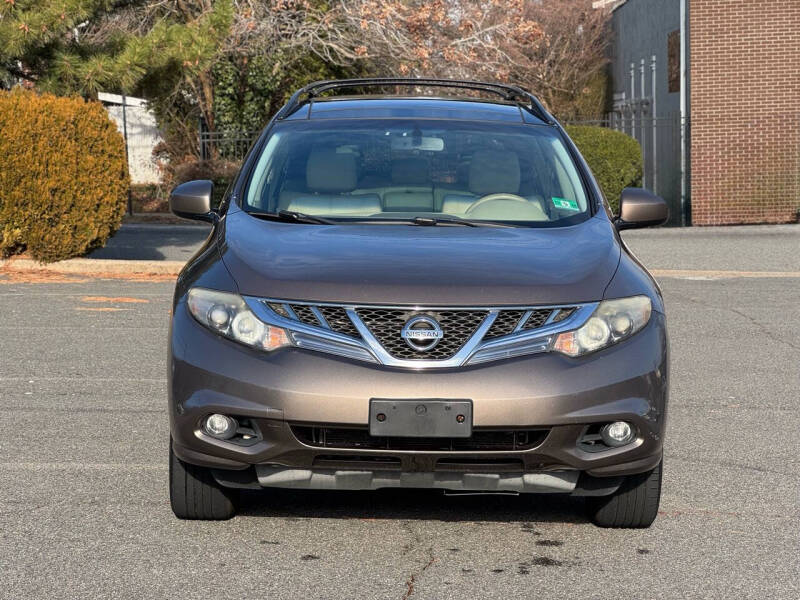 2012 Nissan Murano SV photo 2