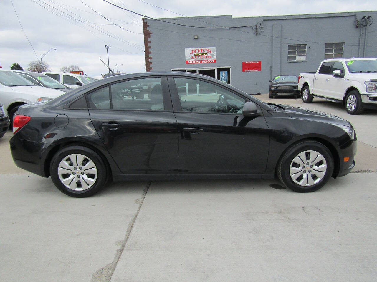 2014 Chevrolet Cruze for sale at Joe s Preowned Autos in Moundsville, WV