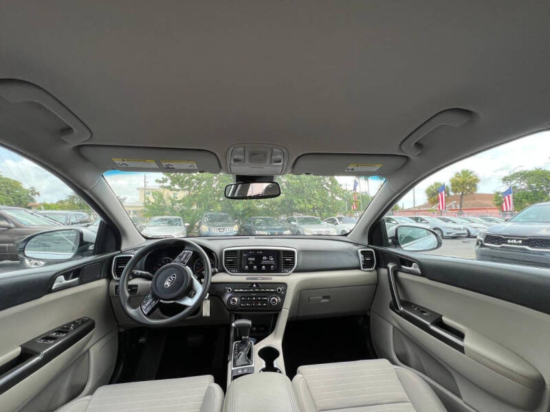 2020 Kia Sportage LX