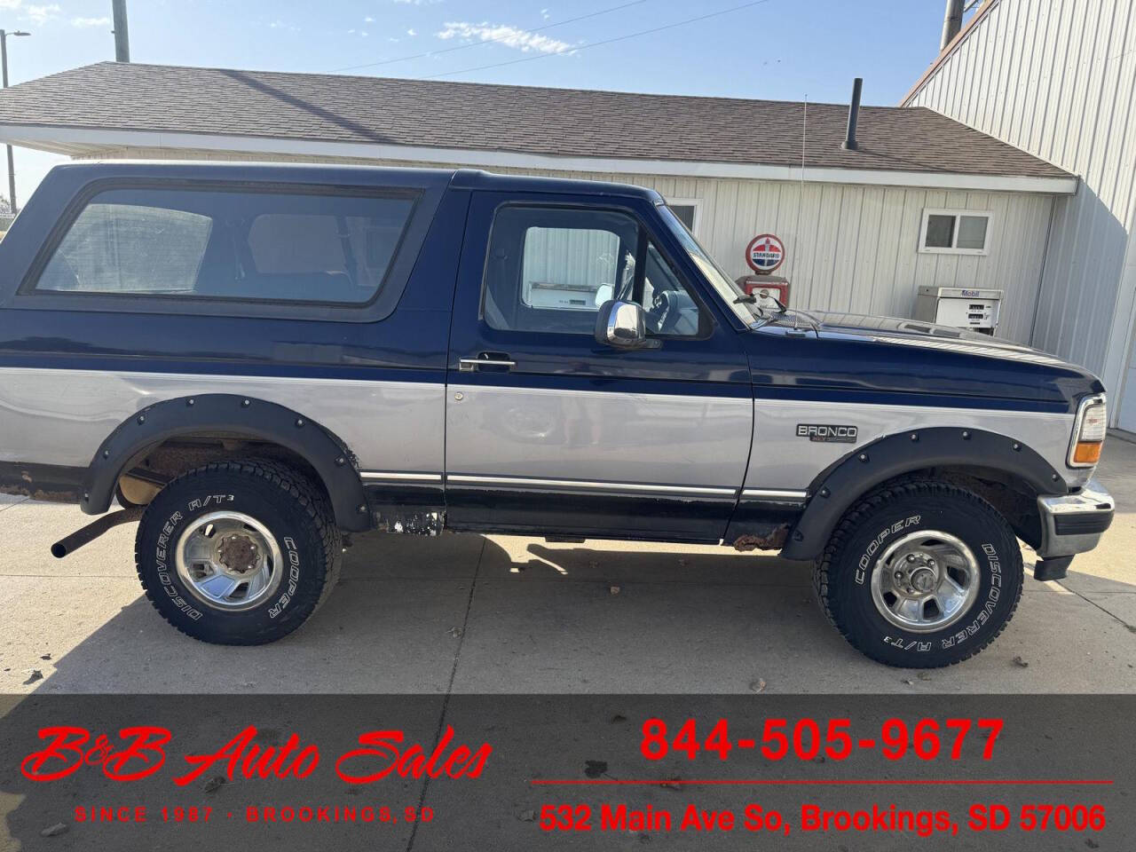 1995 Ford Bronco 8