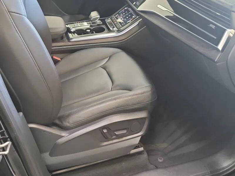 2023 Audi Q7 quattro Premium Plus 45 TFSI