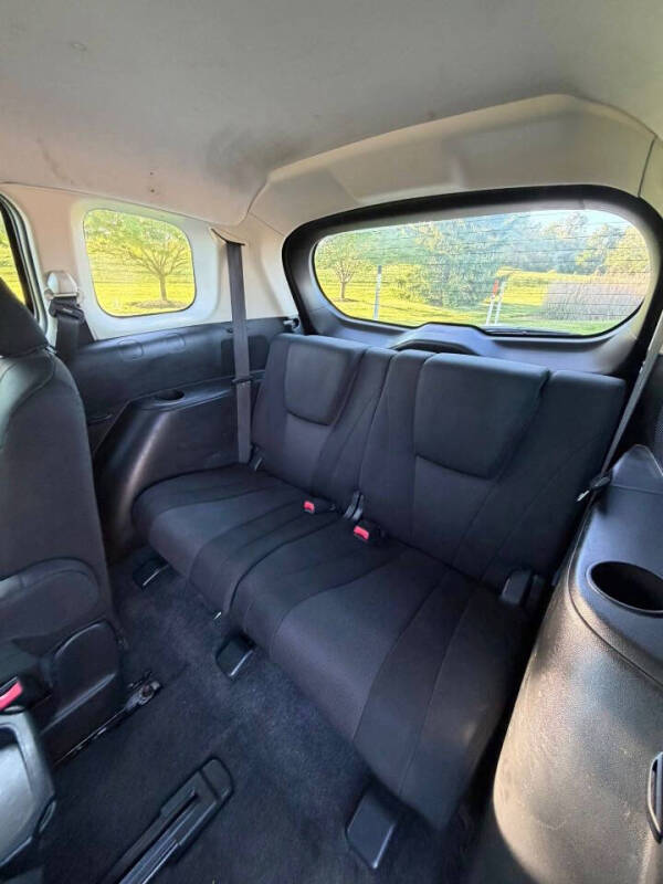 2013 Mazda MAZDA5 Sport