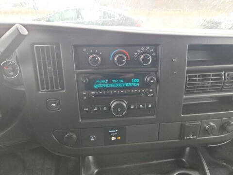 2017 Chevrolet Express 2500