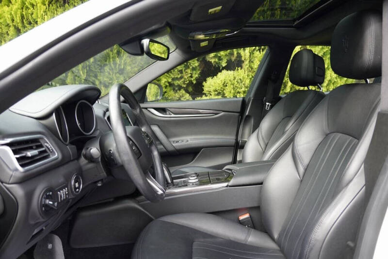 2020 Maserati Ghibli