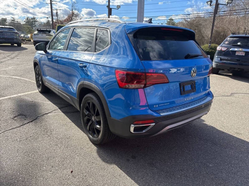 2023 Volkswagen Taos SE 4Motion