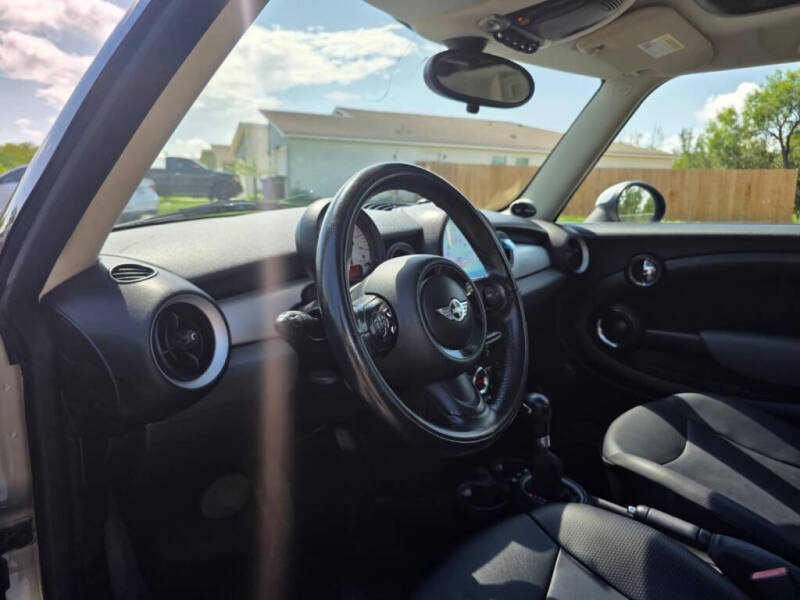 2011 MINI Cooper