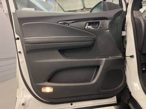 2023 Honda Ridgeline Black Edition