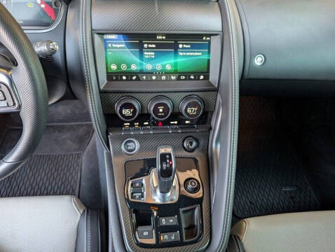 2021 Jaguar F-TYPE R