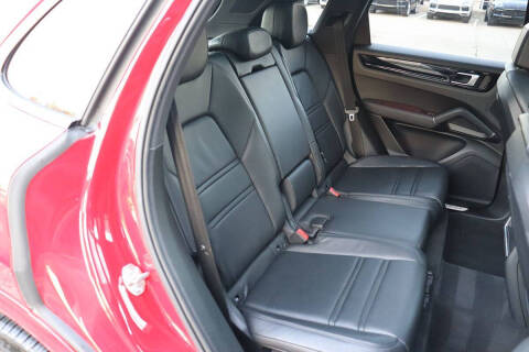 2023 Porsche Cayenne