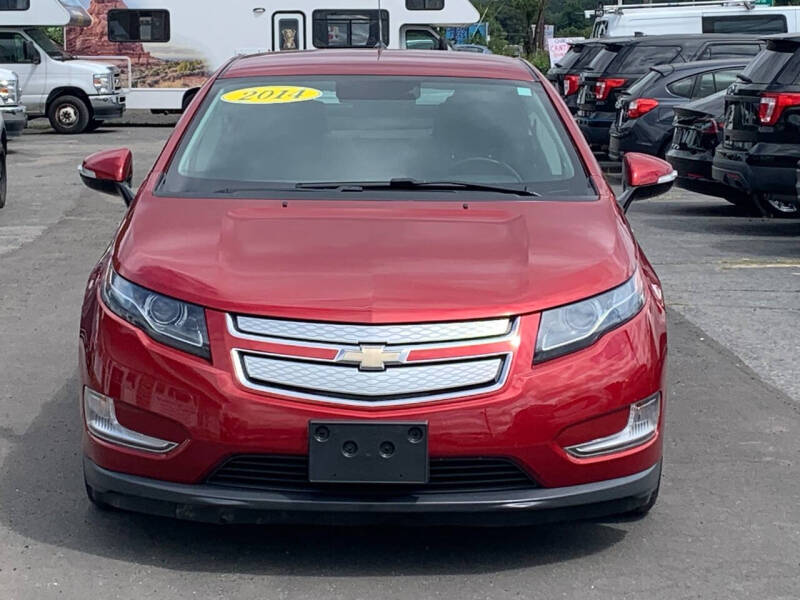 Used 2014 Chevrolet Volt Base with VIN 1G1RE6E44EU140102 for sale in Worcester, MA