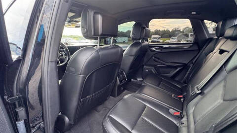 2020 Porsche Macan