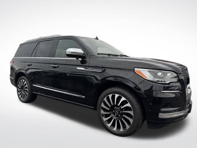 2022 Lincoln Navigator Black Label