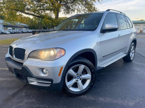 2007 BMW X5 for sale at Car Castle in Zion IL