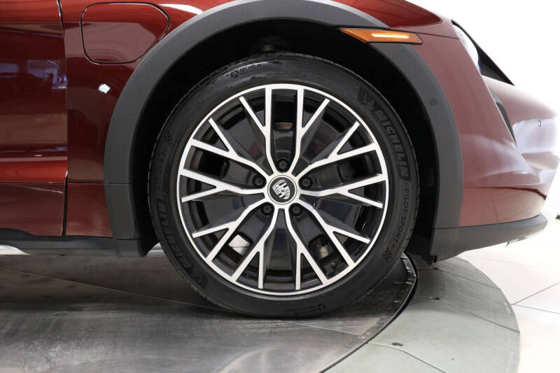 2022 Porsche Taycan 4 Cross Turismo