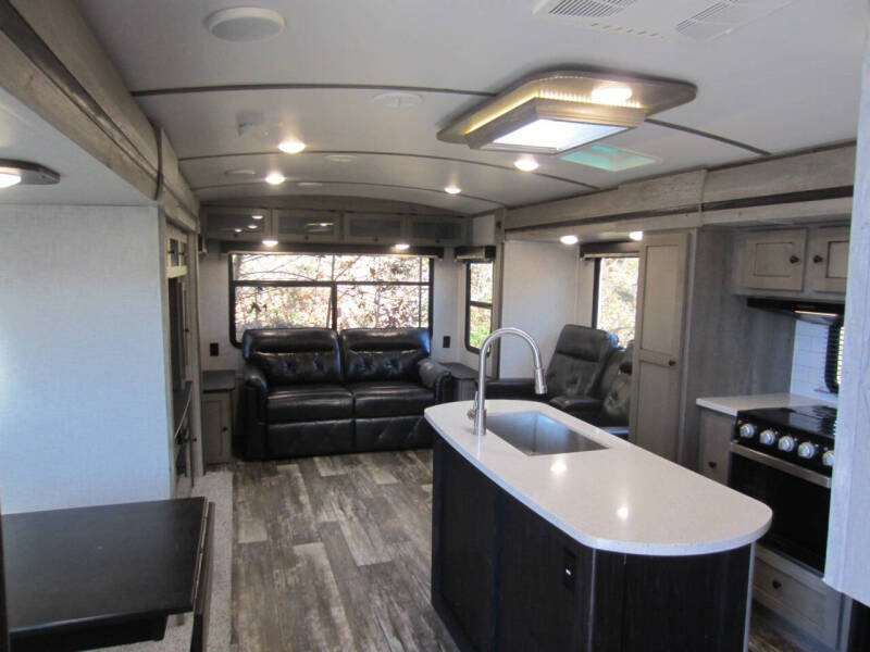 2019 Keystone RV Outback Series 330RL