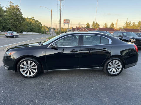 2016 Lincoln MKS