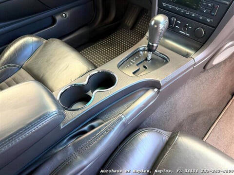 2002 Ford Thunderbird Deluxe