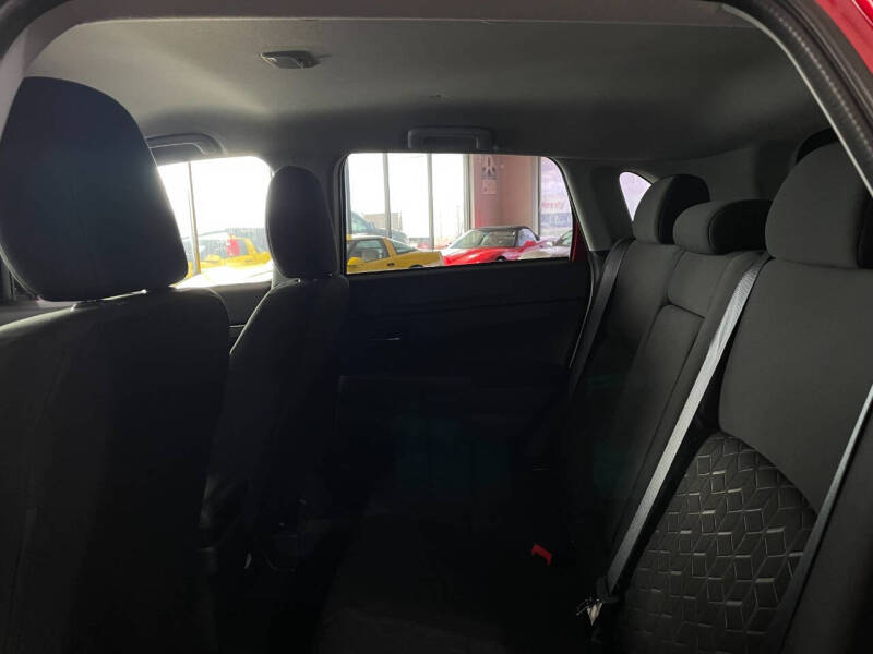 2024 Mitsubishi Outlander Sport ES