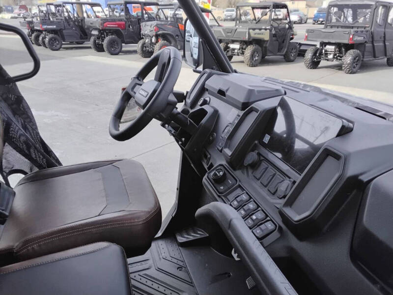 2025 CFMoto UForce U10 XL Pro