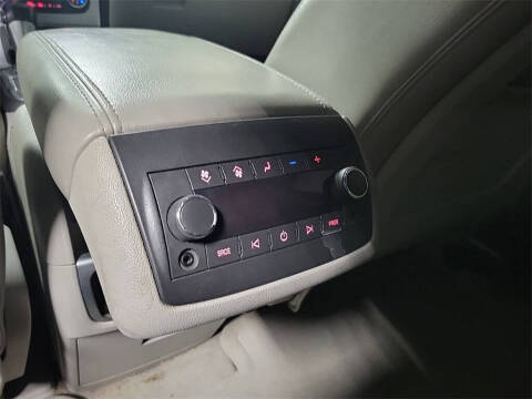 2008 GMC Acadia SLT-2