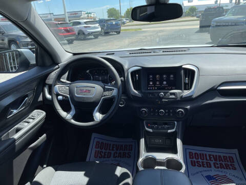 2024 GMC Terrain SLE