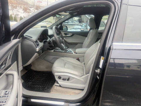 2018 Audi Q7 2.0T quattro Premium Plus