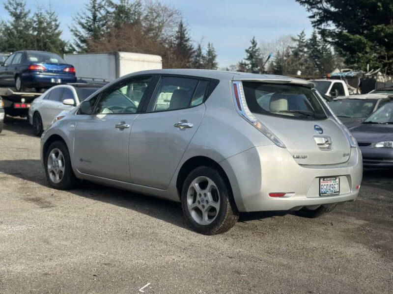 2012 Nissan LEAF SV