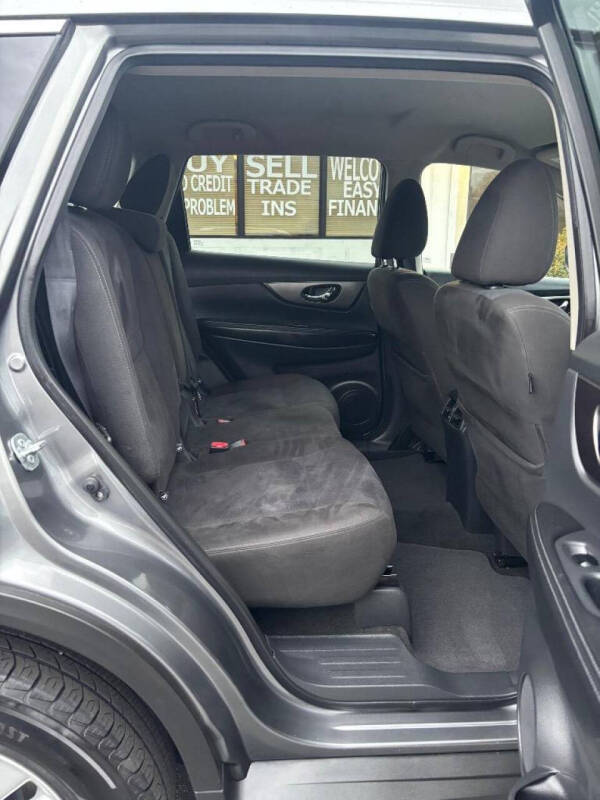 2015 Nissan Rogue SV