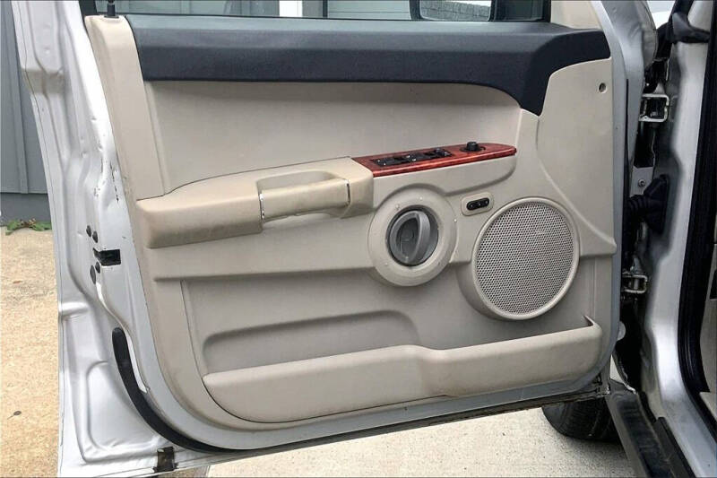 2006 Jeep Commander Limited