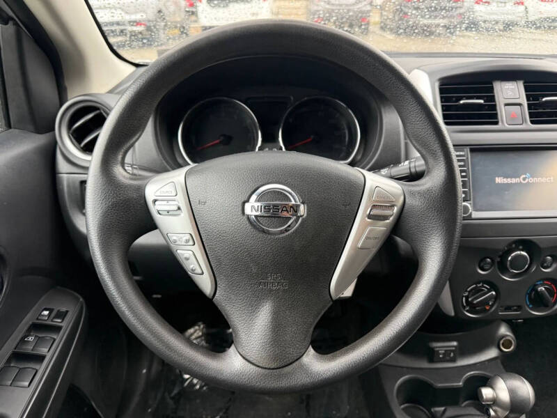 2019 Nissan Versa