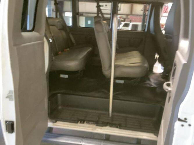 2017 Chevrolet Express LS 3500