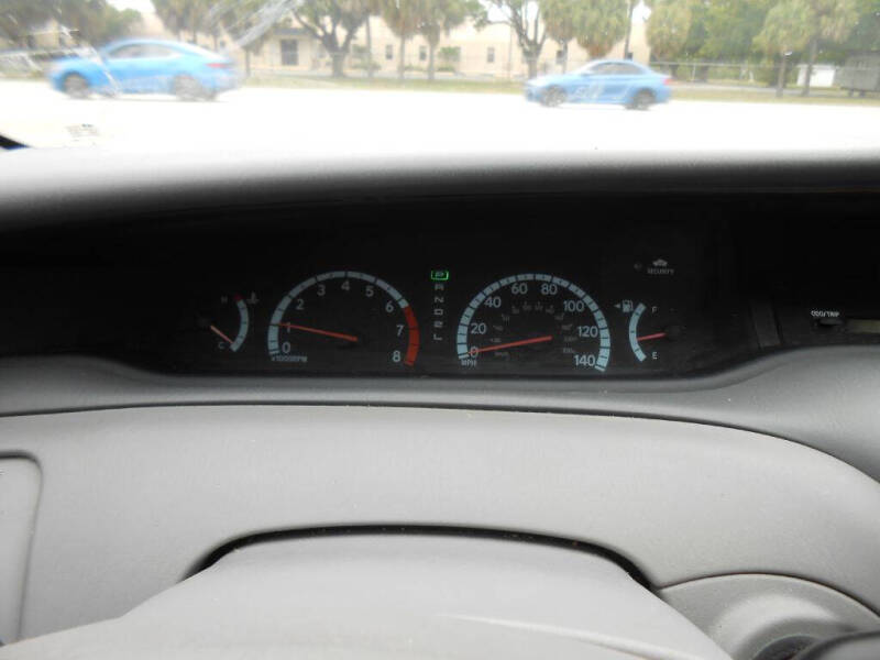 2000 Toyota Avalon XL