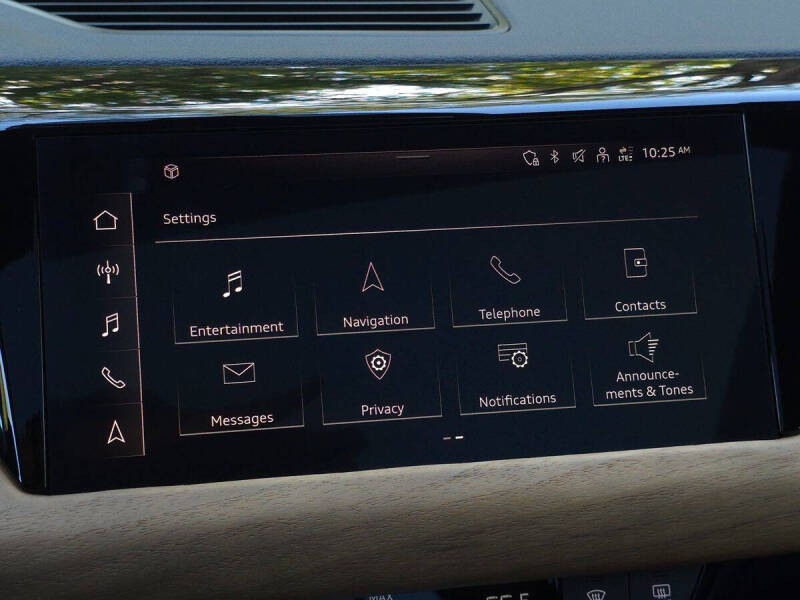 2023 Audi e-tron GT quattro Premium Plus