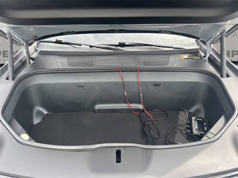 2022 Rivian R1T Launch Edition