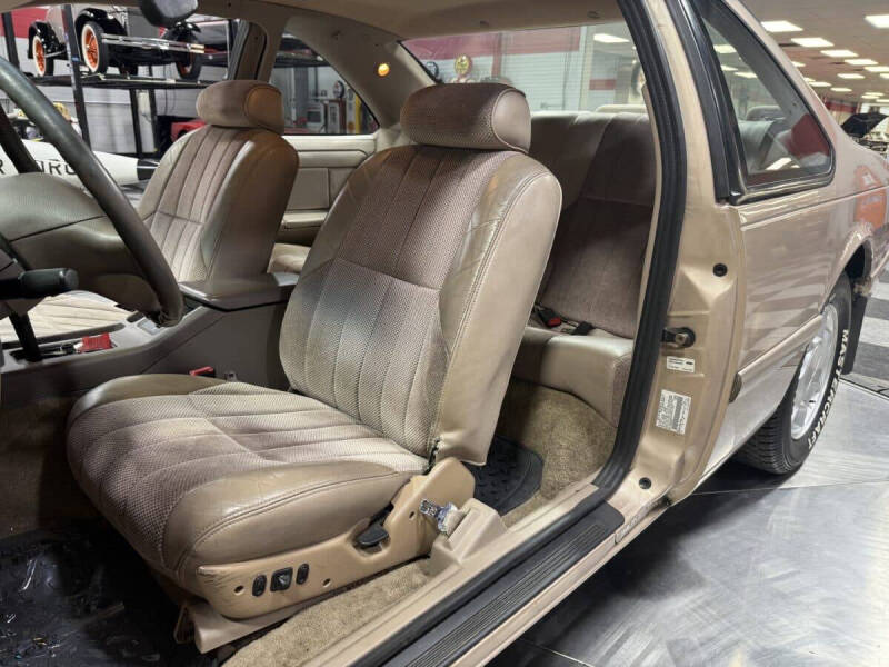 1993 Ford Thunderbird LX