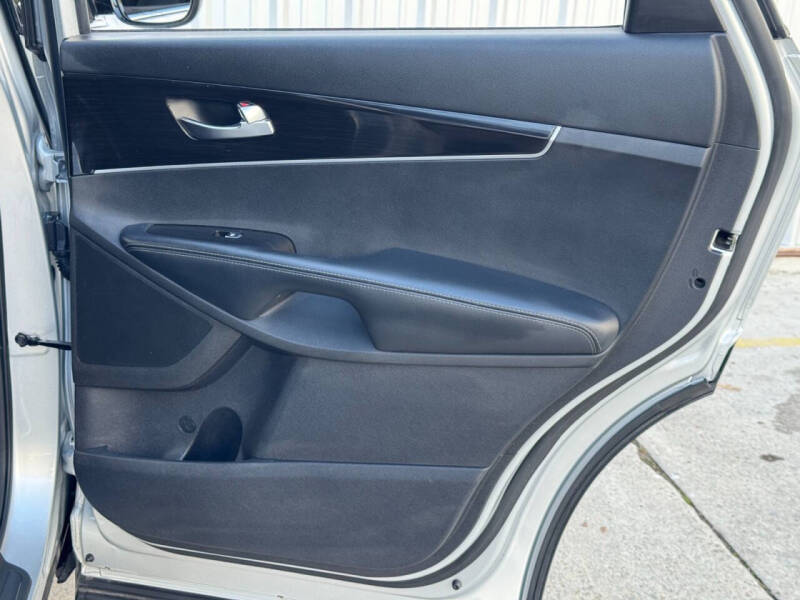 2020 Kia Sorento S V6