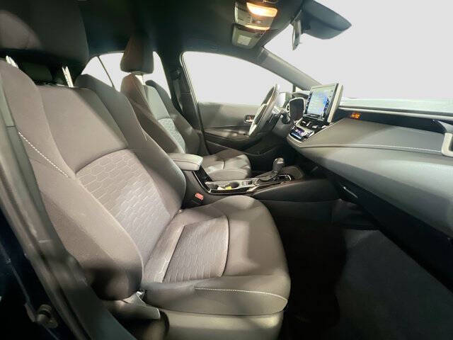 2022 Toyota Corolla Hatchback SE