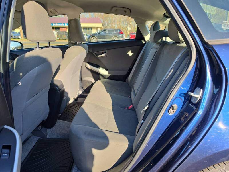 2012 Toyota Prius Two