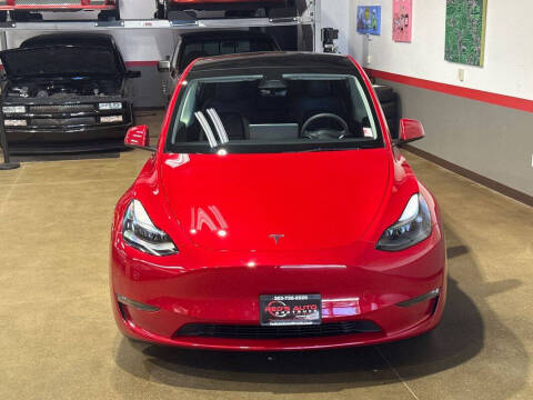 2023 Tesla Model Y Performance