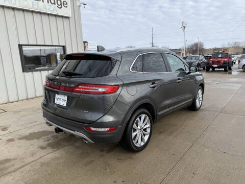 2017 Lincoln MKC Select