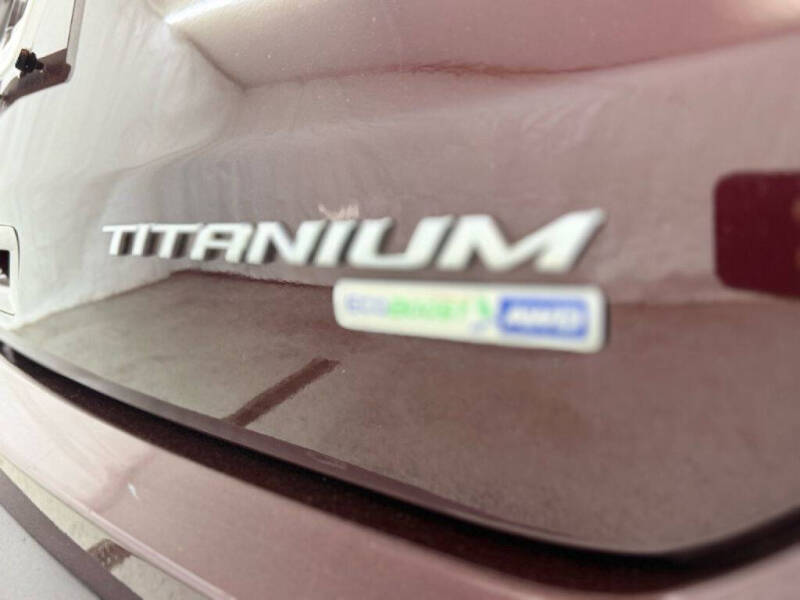 2020 Ford Edge Titanium
