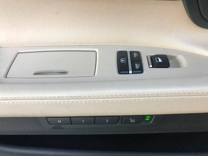 2011 BMW 7 Series 750Li xDrive