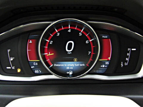 2015 Volvo XC70 T5 Drive-E Premier Plus