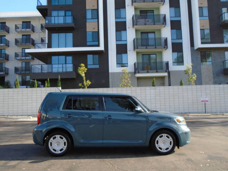 2010 Scion xB