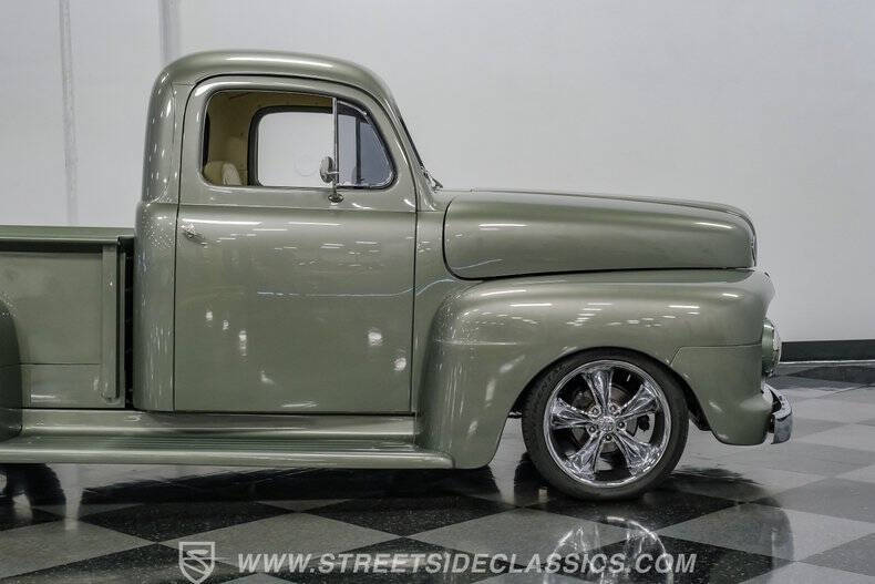 1951 Ford F-100
