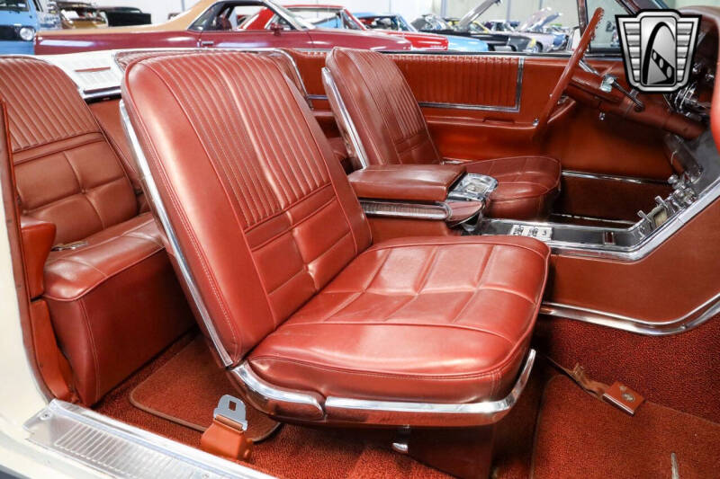 1966 Ford Thunderbird