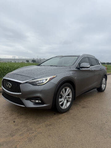 2018 Infiniti QX30 Essential