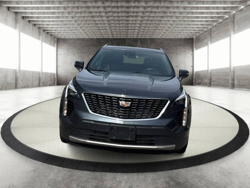 2021 Cadillac XT4 Premium Luxury